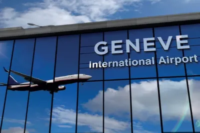 مطار جنيف يشهد توقفا لمدة ساعة بسبب نشطاء مناخيين