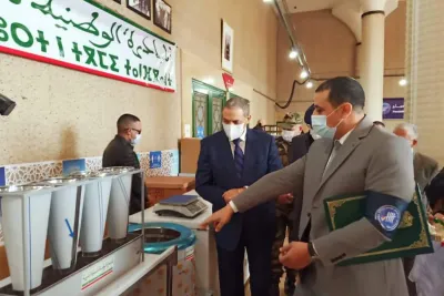 والي جهة سوس ماسة يعلن إنطلاق عملية توزيع معدات خاصة بالمشاريع المدرة للدخل لسجناء سابقين