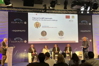 باريس : المغرب يستعرض مؤهلاته اللوجستيكية في مجال صناعة السيارات