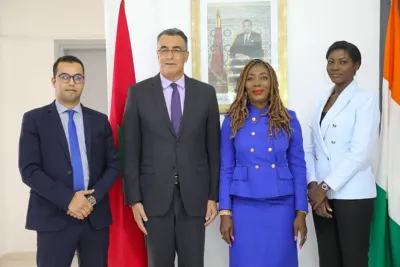 معرض النقل الأفريقي 2022 : الوفد المغربي يجري محادثات مع عدد من المسؤولين الإيفواريين