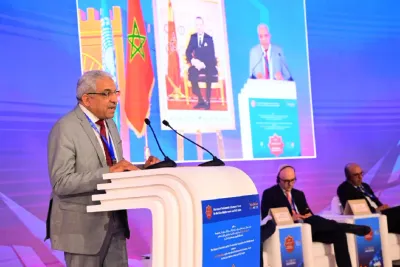 بلدان منطقتي الخليج والمتوسط تملك إمكانيات هائلة لربح رهانات التجارة الدولية والانتقال الطاقي والتكنولوجي (الطالبي العلمي)