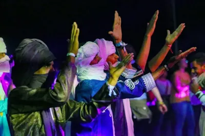 مهرجان زمان للأغاني التقليدية 2022 : جمعية جذور الصحراء تنظم الدورة الأولى بمحاميد الغزلان