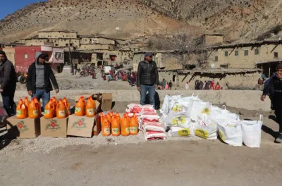 صفرو ...انطلاق عملية توزيع الإعانات على ساكنة الدواوير المتضررة من موجة البرد