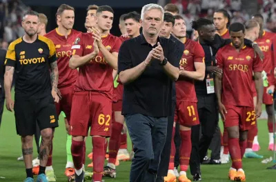 مورينيو: تمديد عقدي مع روما الإيطالي أولويتي