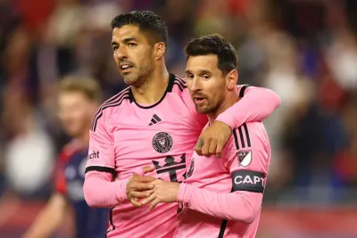 ميسي وسواريس غائبان عن مباراة كل النجوم