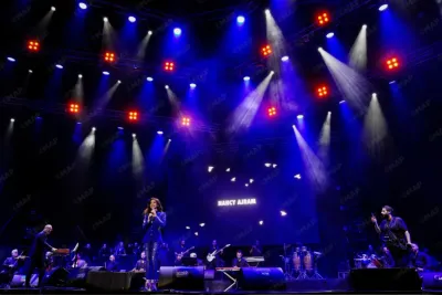 موازين 2025.. الفنانة اللبنانية نانسي عجرم تمتع جمهورها بسهرة متميزة على منصة النهضة