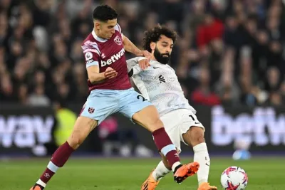 ليفيربول يبدي اهتمامه بنايف أكرد