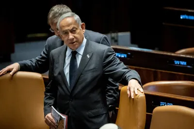 نتنياهو يصل إلى الكينست بعد خروجه من المستشفى لبدء التصويت على الإصلاح القضائي
