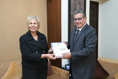 رئيسة الهيئة المغربية لسوق الرساميل تقدم لرئيس الحكومة تقريرها السنوي لسنة 2021