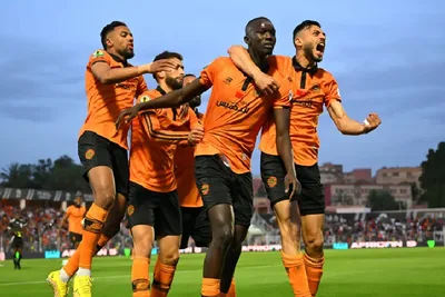 التتويج بكأس الكونفدرالية الإفريقية كان ثمرة عمل جماعي دؤوب (لاعبو نهضة بركان)