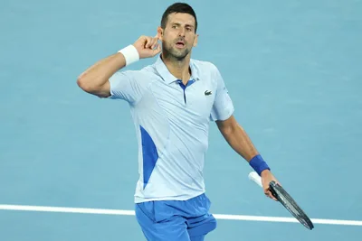 ديوكوفيتش يتأهل إلى نصف نهائي بطولة أستراليا المفتوحة لكرة المضرب