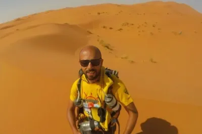 هشام زاهر، أول مغربي يخوض غمار ترياتلون