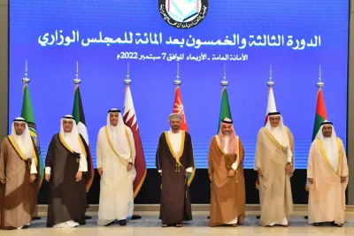 مجلس التعاون الخليجي يدعو إلى بذل المزيد من الجهود لاستئناف عملية السلام بفلسطين