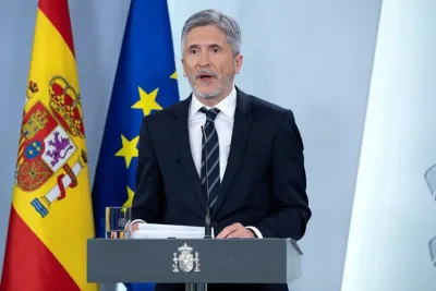 تصريح وزير الداخلية الإسباني : إسبانيا والمغرب تجمعهما علاقات أخوية، صديقان، متعاونان، ومخلصان