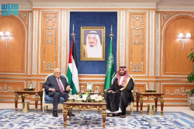 ولي العهد السعودي والرئيس الفلسطيني يبحثان آخر تطورات القضية الفلسطينية