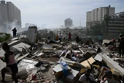 زلزال فنزويلا.. الحصيلة ترتفع إلى 1430 قتيلا بعد ثلاثة أيام من الكارثة