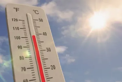 هونغ كونغ تسجل أعلى درجة حرارة منذ حوالي 150 عاما