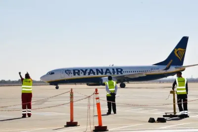 توقف حركة الطيران بمطار محمد الخامس بسبب هبوب رياح قوية