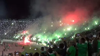 السماح للجماهير المغربية بحضور مباريات الرجاء و الوداد ونهضة بركان