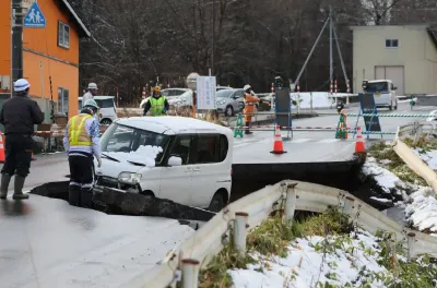 اليابان.. زلزال بقوة 7,5 درجات وتحذيرات من "تسونامي"