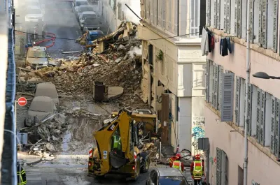 انهيار مبنى من أربعة طوابق في مدينة مرسيليا