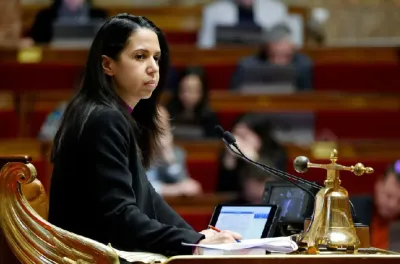 الفرنسية-المغربية نعيمة موشتو تنضم لحكومة لوكورنو