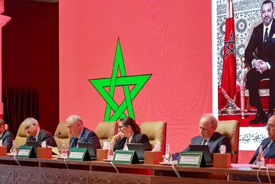 تطوان .. لقاء يجمع عددا من الوزارء والولاة والعمال لتداول السبل الكفیلة بإطلاق جیل جدید من برامج التنمیة الترابیة