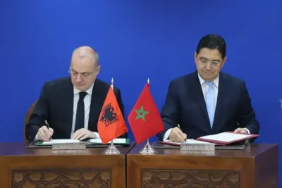 المغرب وألبانيا يجددان تأكيد التزامهما بتعزيز تميز علاقاتهما الثنائية