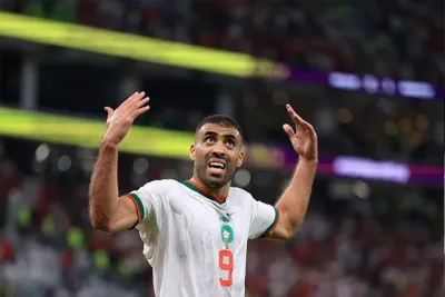 فيفا يحتفي بعيد ميلاد عبد الرزاق حمد الله