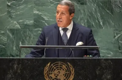 عمر هلال: يتعين مساءلة الجزائر بشأن التجنيد العسكري للأطفال في مخيمات تندوف