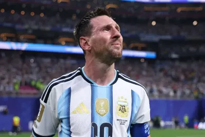 مونديال 2026.. الأرجنتين تنتزع تأهلا صعبا إلى ربع النهائي بعد مباراة مثيرة أمام مصر (3-2)