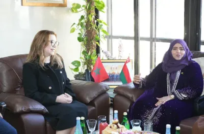 السيدة ابن يحيى تبحث بالرباط مع نظيرتها العمانية تبادل الخبرات في المجال الاجتماعي