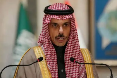 وزير الخارجية السعودي يبحث مع عدد من نظرائه العرب مستجدات الأوضاع في المنطقة