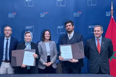 الشيلي..توقيع بروتوكول للتعاون الصحي والصحي النباتي بسانتياغو بين (أونسا) ودائرة الزراعة وتربية المواشي