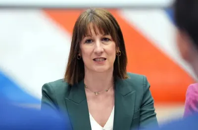 بريطانيا تدرس تقديم دعم موجه للأسر الأقل دخلا مع ارتفاع تكاليف الطاقة