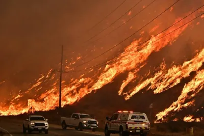اندلاع حرائق واسعة في عدة مناطق غرب الولايات المتحدة الأمريكية