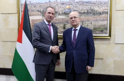 نائب الرئيس الفلسطيني يبحث مع مفوضة الاتحاد الأوروبي لشؤون المتوسط التطورات الإقليمية والدولية