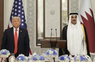 أمير قطر يبحث مع الرئيس الأمريكي آخر تطورات الأوضاع الإقليمية