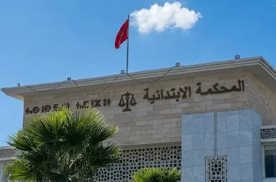 انتخابات تشريعية.. توقيف الشخص الذي تم ضبطه بساحة مدرسة بطنجة، يتواجد بها مكتب للتصويت، متحوزا لحقيبة بها أوراق انتخابية (وكيل الملك)