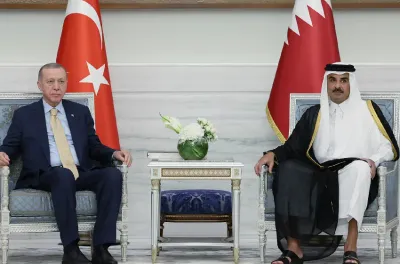 أمير قطر يبحث مع الرئيس التركي تطورات الأوضاع الإقليمية