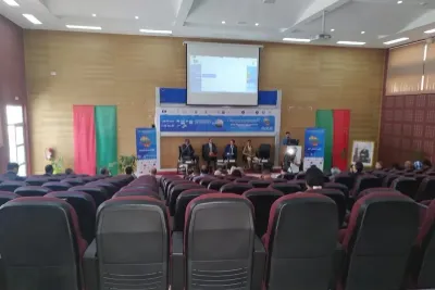 الداخلة.. ندوة وطنية تناقش آفاق الاستثمار ودوره في تعزيز التنمية
