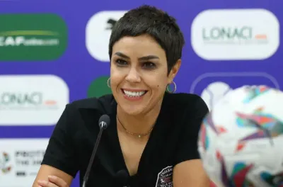 كرة القدم .. تعيين المغربية لمياء بومهدي مدربة للمنتخب الأردني للسيدات