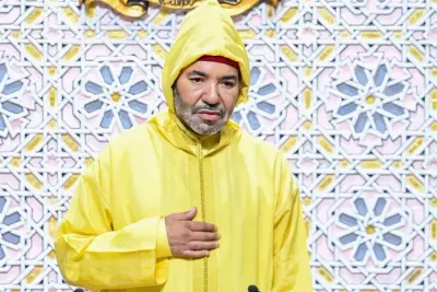 جلالة الملك: الرهان الحقيقي للمرحلة المقبلة هو العمل الميداني على المستوى الترابي بالوقوف على المشاكل الحقيقية لكل منطقة وإيجاد حلول واقعية لها