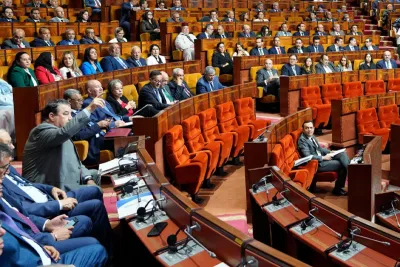 مجلس النواب يصادق بالإجماع على مشروع القانون المتعلق بالإنتاج الذاتي للطاقة الكهربائية