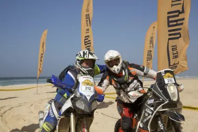 لحاق "Quest Dakar" يحط الرحال بمدينة الداخلة لتعزيز التعليم من خلال الرياضة