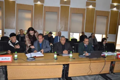 المجلس الإقليمي لتازة يتدارس في دورته العادية مجموعة من القضايا الاجتماعية والتنموية
