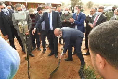 محمد صديقي بزيارة للمشاريع الكبرى للتنمية الفلاحية في جهة الداخلة - وادي الذهب
