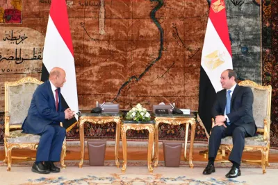 عبد الفتاح السيسي يؤكد دعمه الكامل لتحقيق السلام والاستقرار في اليمن