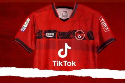 اتفاقية شراكة لنادي شباب المحمدية لكرة القدم مع منصة تيك التوك