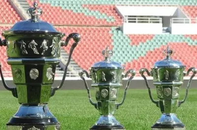 كأس العرش: الرجاء يواجه مولودية وجدة، والمغرب الفاسي يلاقي الجيش الملكي يومي 21 و23 يونيو بأكادير